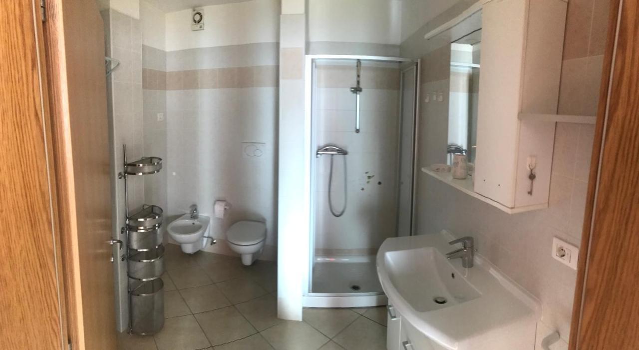 Palazzina Rosa Apartment Spormaggiore Luaran gambar
