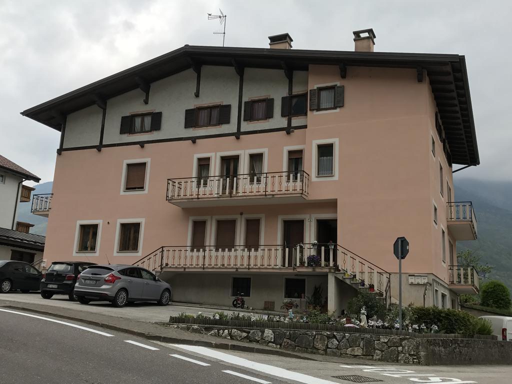 Palazzina Rosa Apartment Spormaggiore Luaran gambar